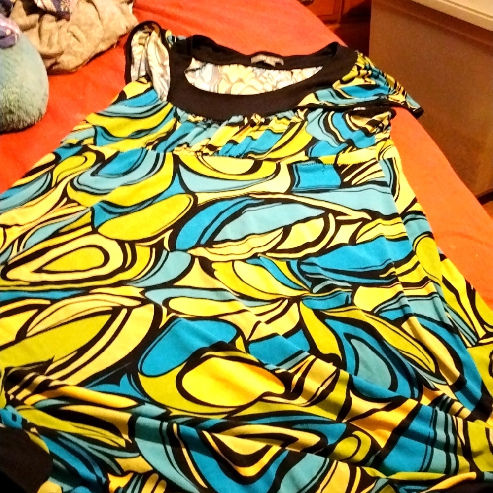 I'm selling medium dress comfortable it been wear couple of time